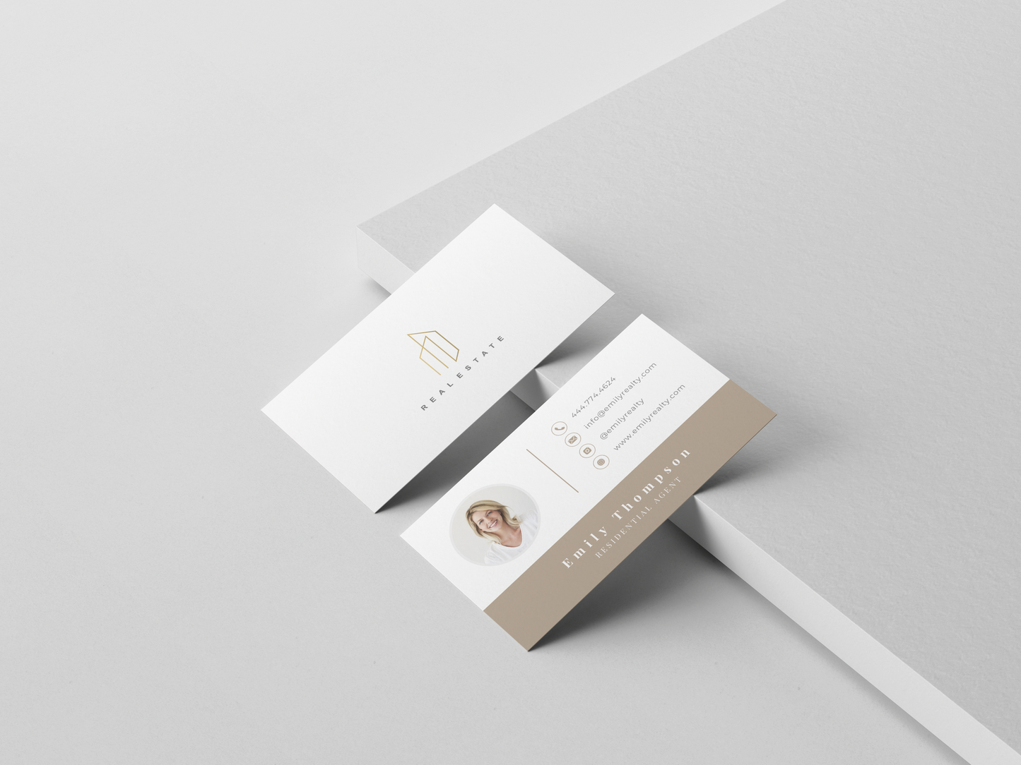 Harper Realtor Business Card Template